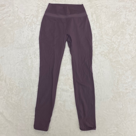 Alphalete Pants - Alphalete Alphalux Purple 7/8 length high waisted leggings, size Small, GUC